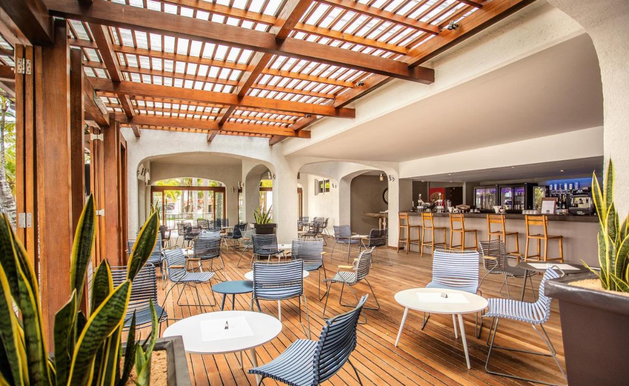 Mauricia Beachcomber Resort & Spa Grand Baie Esterno foto