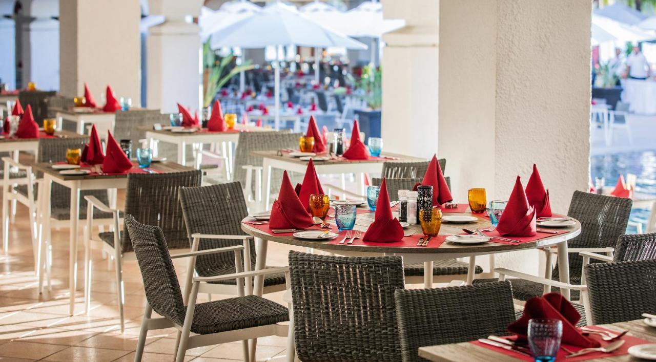 Mauricia Beachcomber Resort & Spa Grand Baie Esterno foto