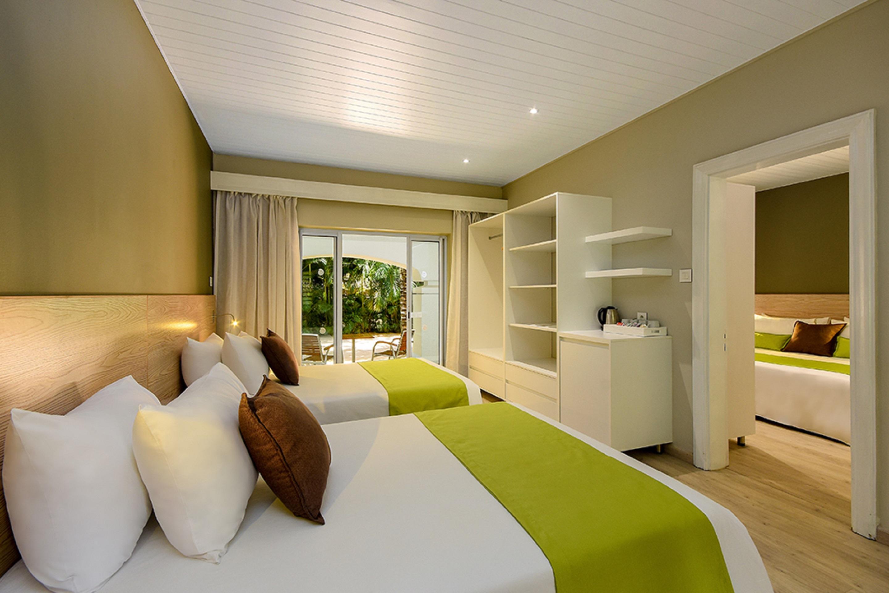 Mauricia Beachcomber Resort & Spa Grand Baie Esterno foto